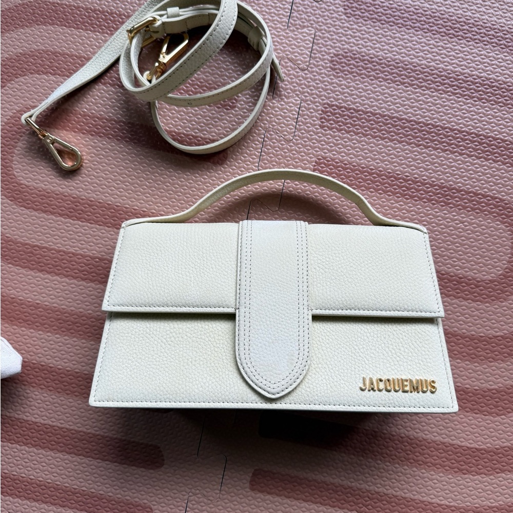 Jacquemus White Mini Bag with Flap Closure NWT the grand Bambino